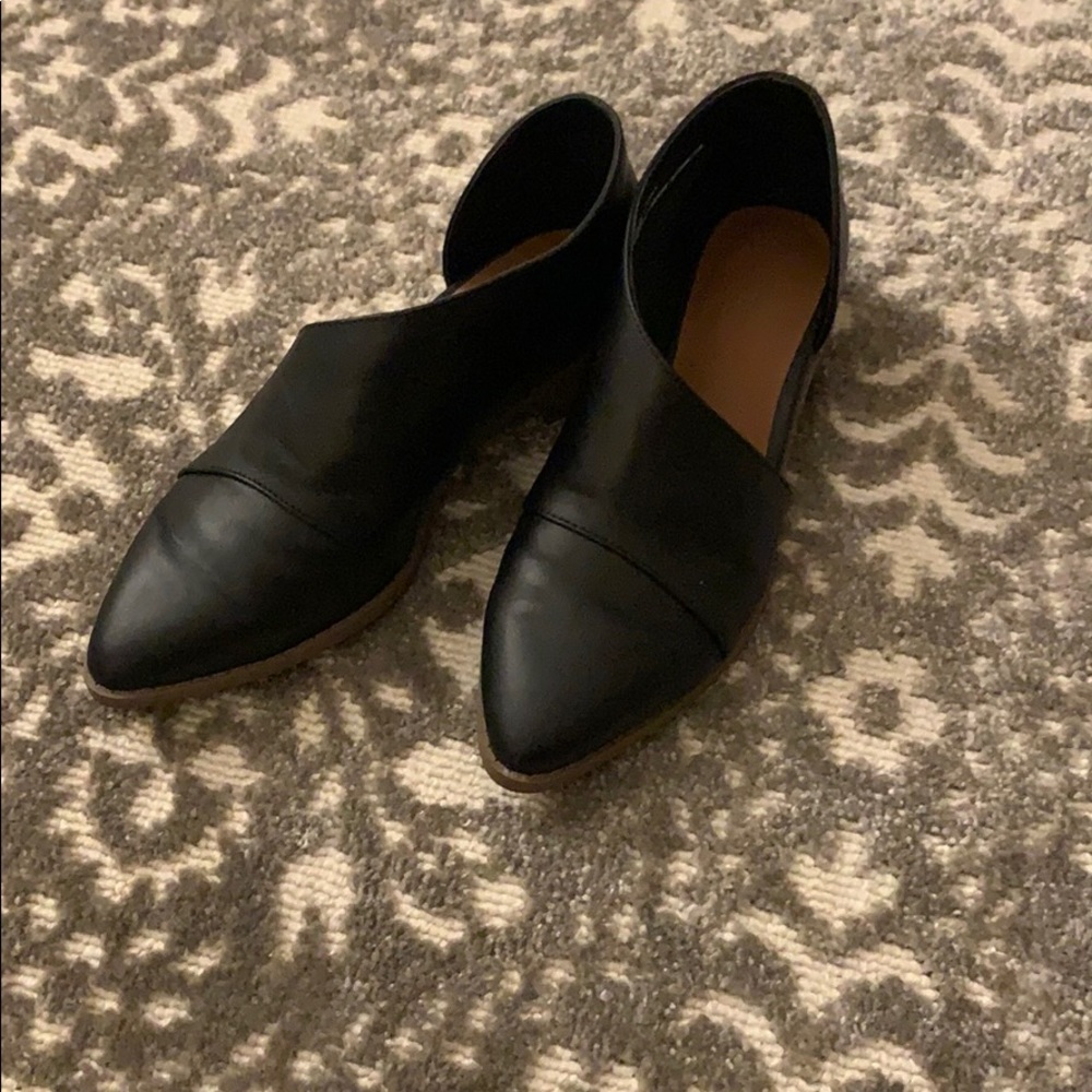 Universal Thread Black Booties